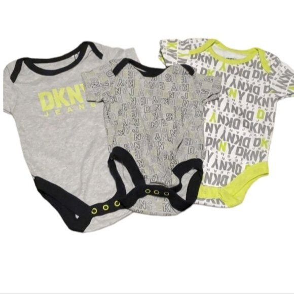 DKNY Jeans 0-3 Months Baby T Shirt ONE PIECE Short Sleeve Snap Crotch - Picture 2 of 13